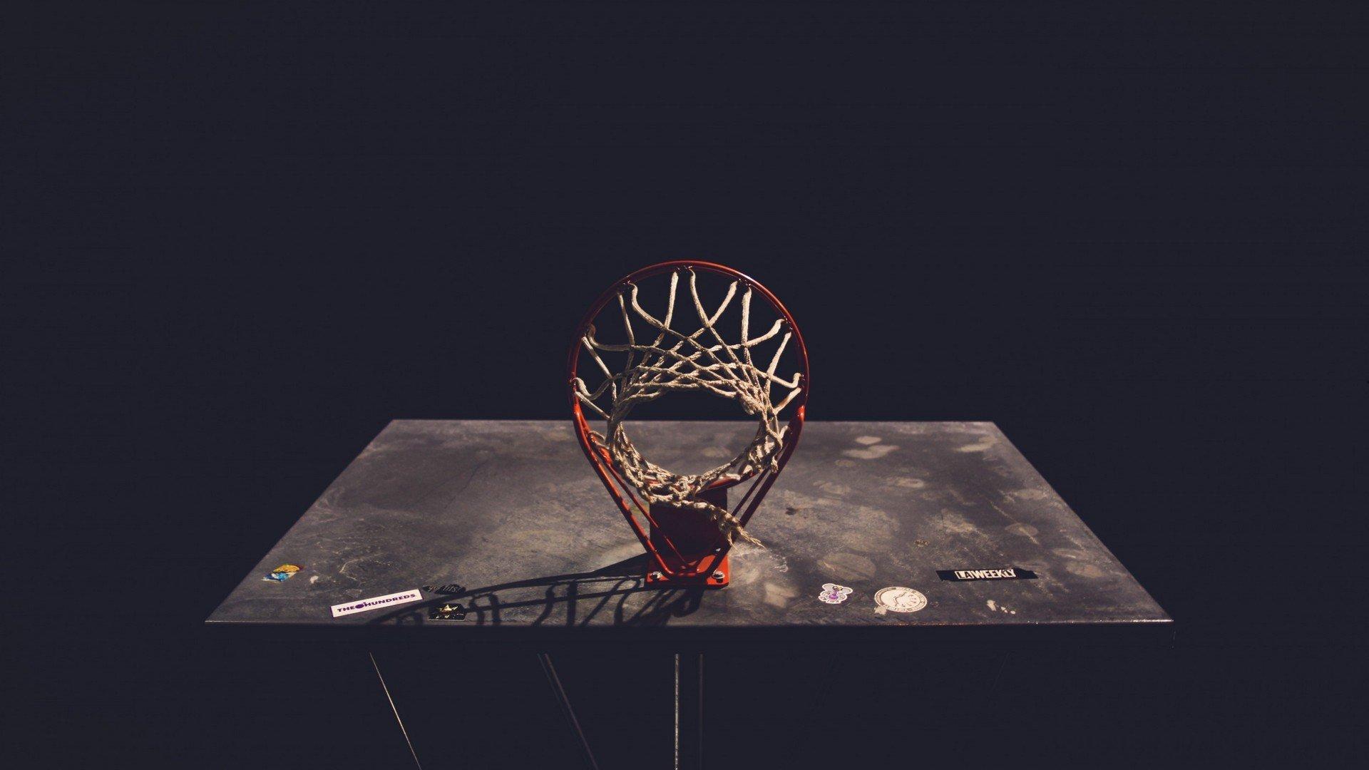 选秀风云再起，弗拉格评级引爆争议，湖人B级评价遭质疑，美媒怒斥ESPN解雇门